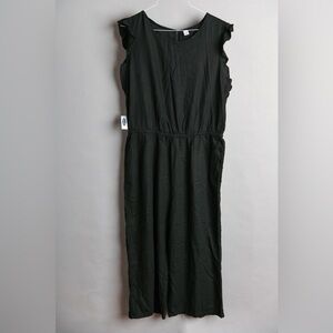 BNWOT Old Navy black linen cropped romper XL with ruffles